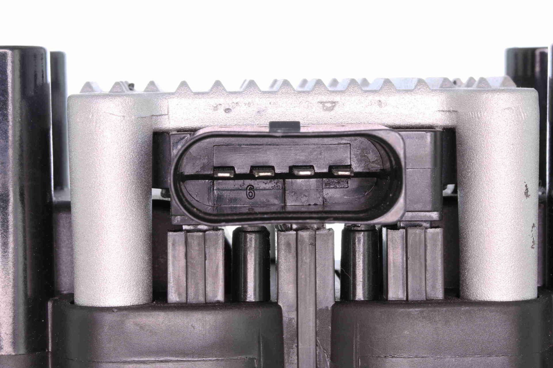 V10-70-0044_03