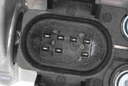V10-81-0100_03