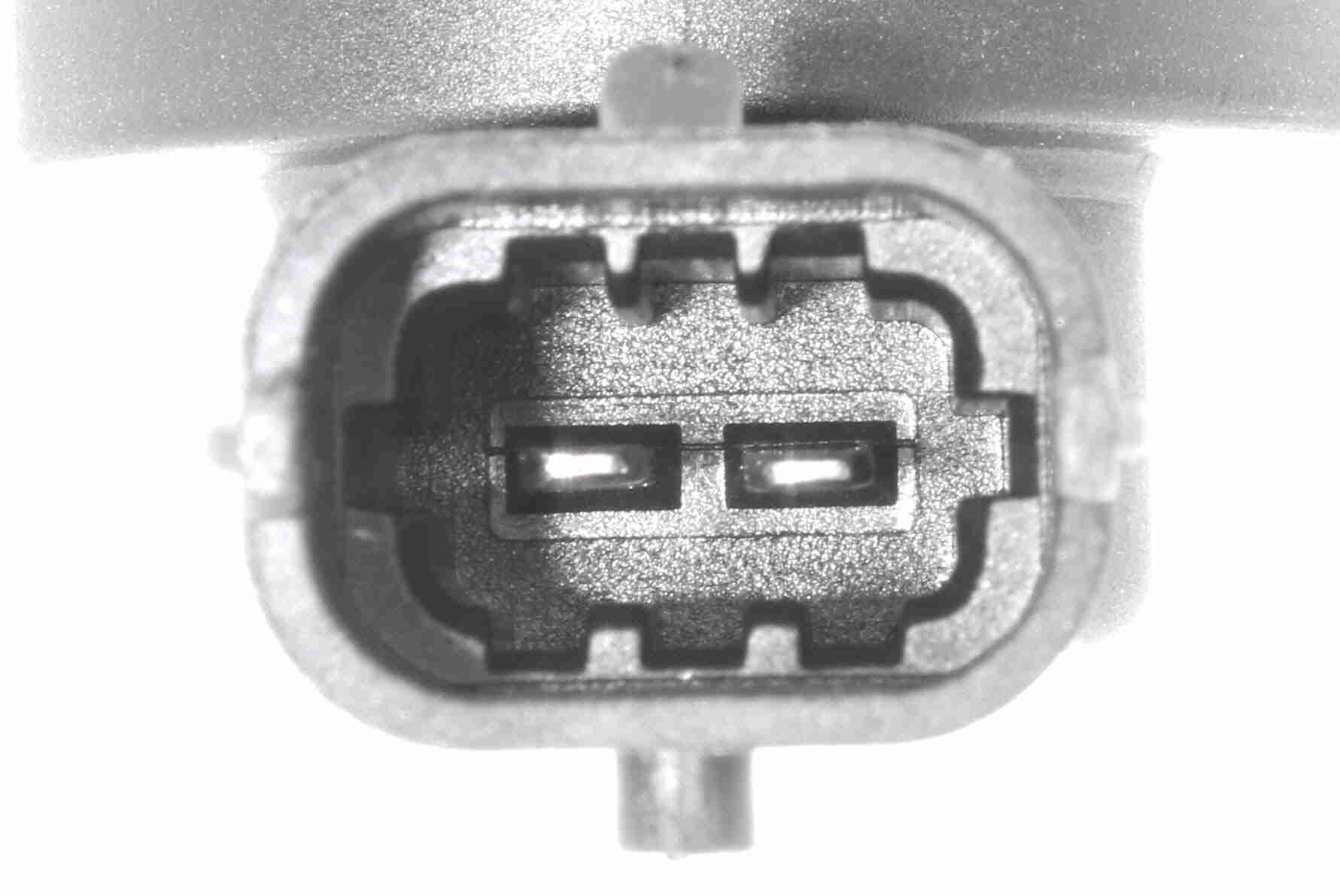 V22-11-0006_03