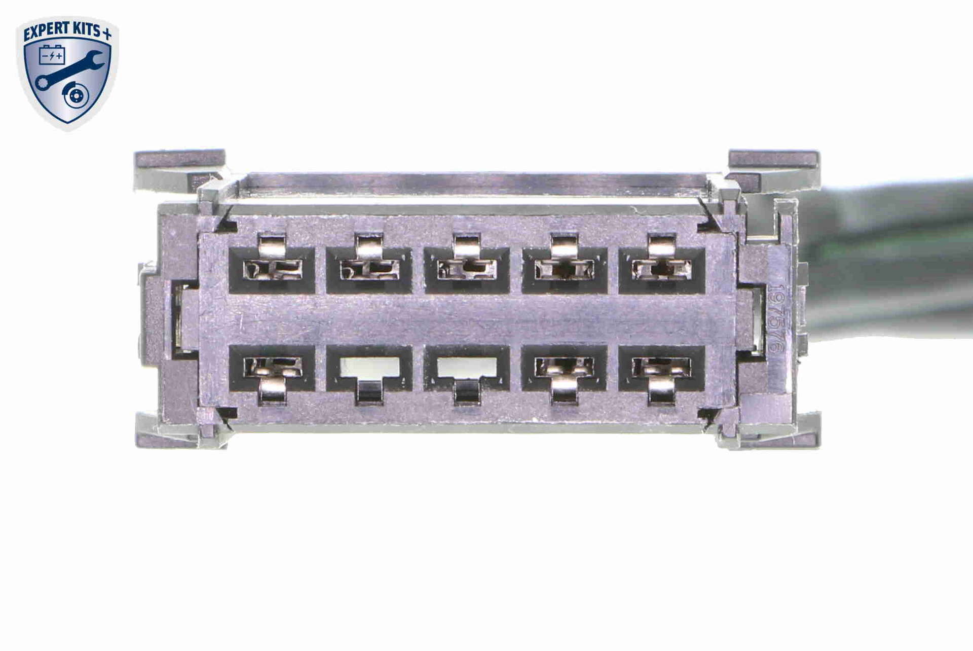 V46-83-0010_03