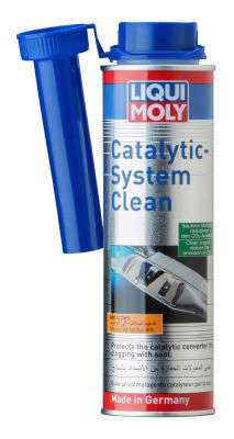 Produit pour nettoyer le catalyseur