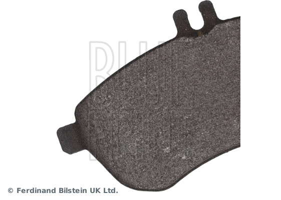 ADU174206_2