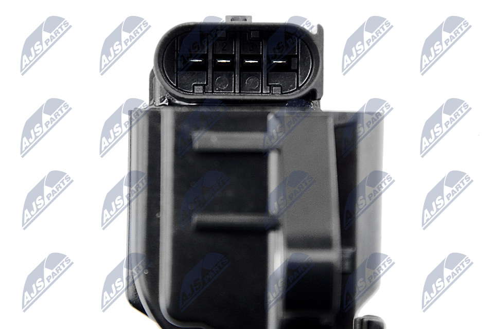 ecz-me-019_5-wm