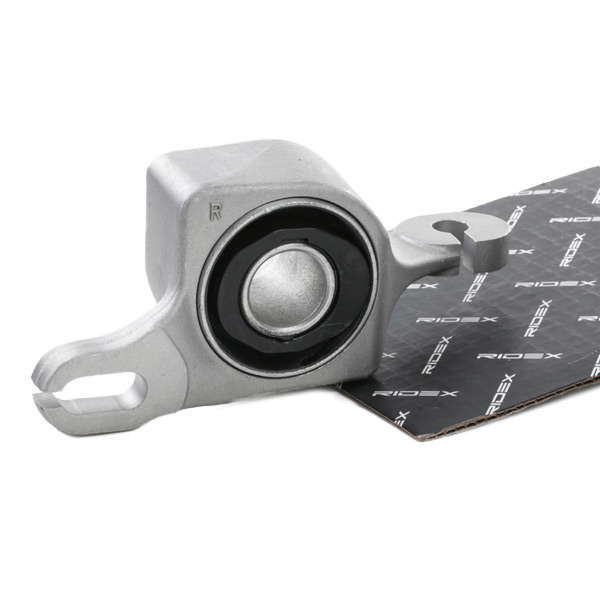 Silentbloc de triangle de suspension