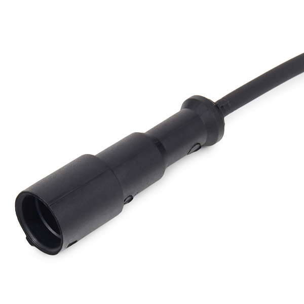 13658149_547