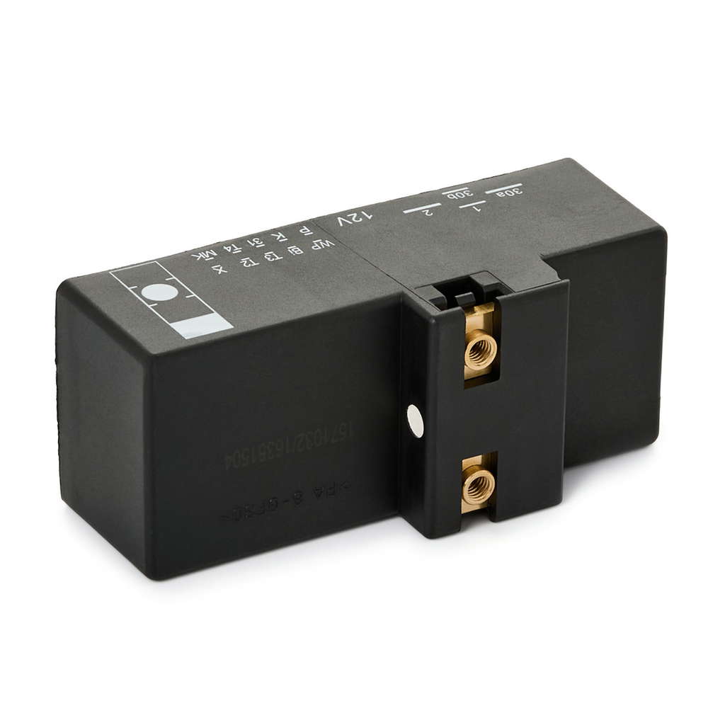 Appareil de commande, ventilateur électr