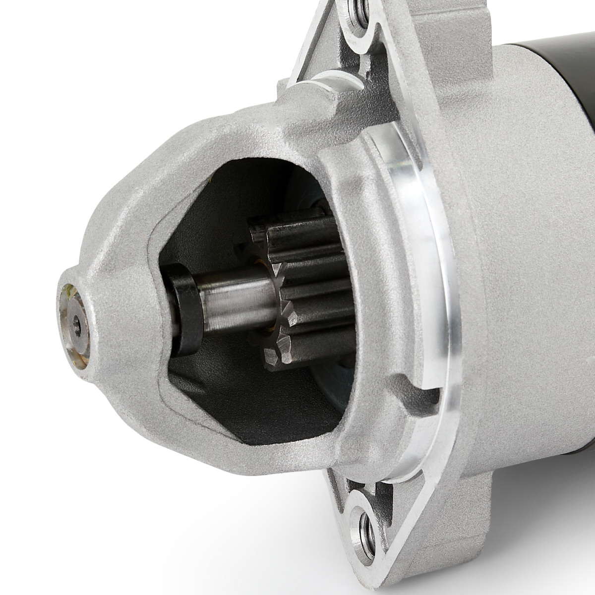 23263817_681